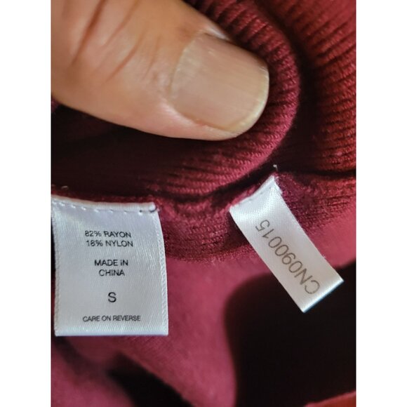 7th avenue Off-Shoulder Ribbed Knit Burgundy Sweater Tie-Cuff Long Sleeves sexy - Picture 8 of 9